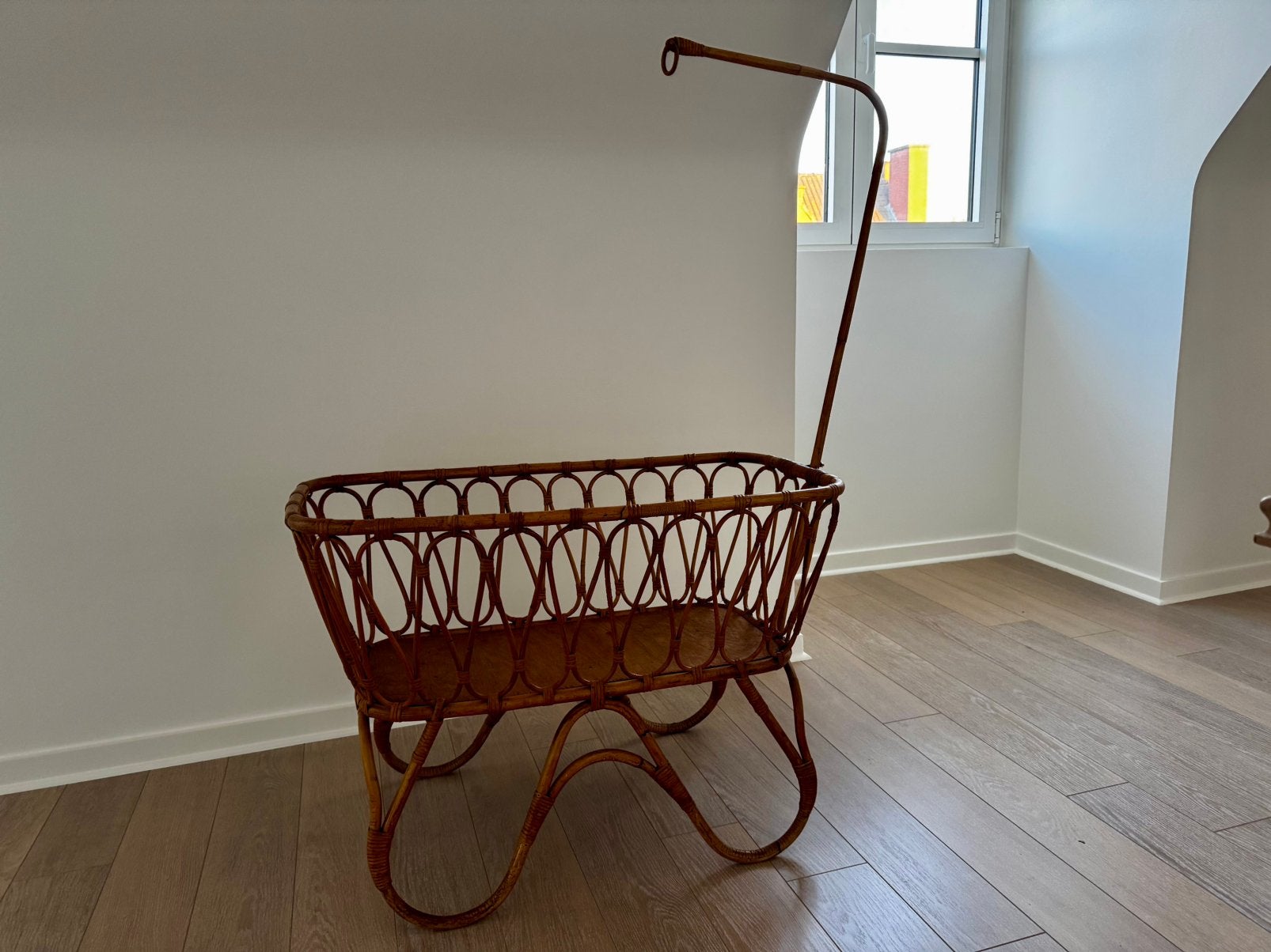 Vintage wieg met aankleding, Tuin en Terras, Ophalen, Zo goed als nieuw