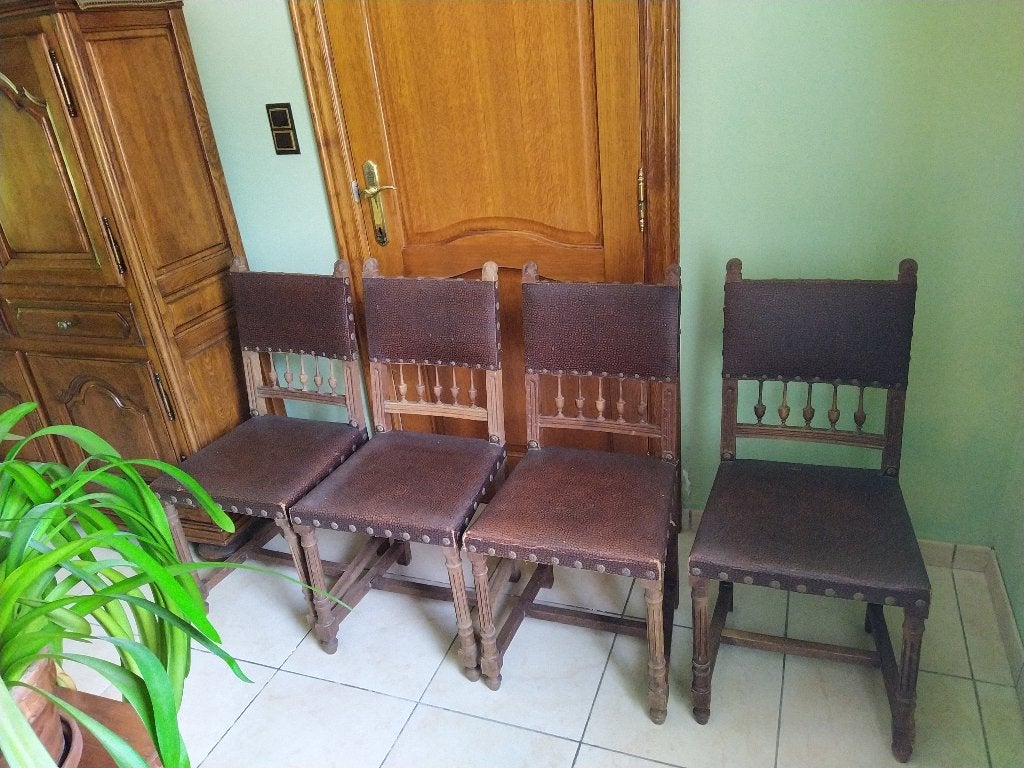 Lot de 4 chaises à restaurer, Antiquités & Art, Enlèvement
