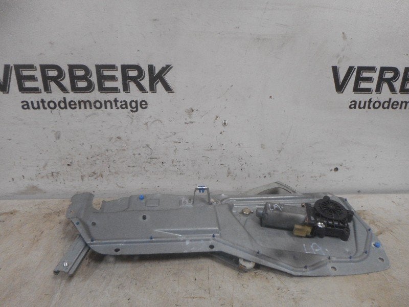 MECANISME VITRE ARRIÈRE GAUCHE Volvo V70 (GW / LW / LZ), Info@volvocars.com, Volvo Car Germany GmbH, Siegburger Straße 229
50679  Köln, DE