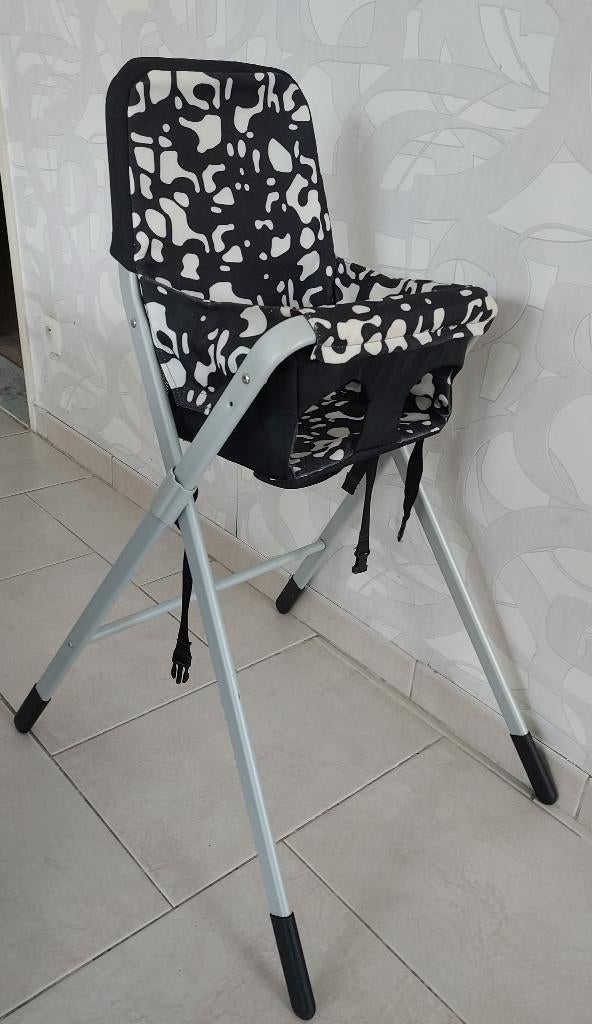 Een stevige en praktische babystoel in perfecte staat, Enlèvement, Comme neuf, Chaise pliante, Coulissant