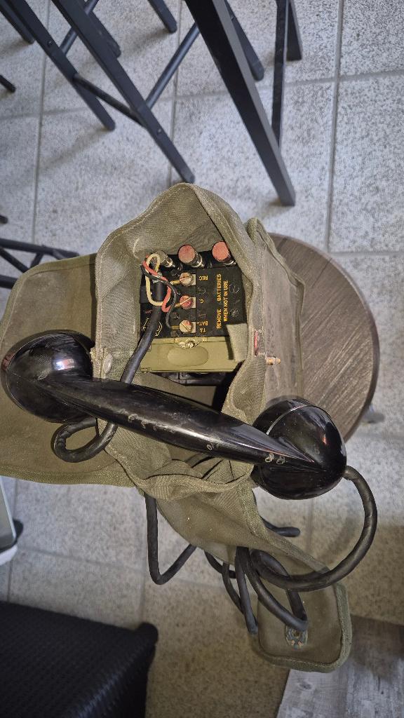 téléphone de campagne, Collections, Objets militaires | Général, Enlèvement ou Envoi, Armée de terre, Autres types