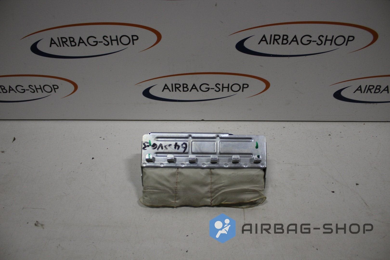 Volkswagen Sharan 7N Knieairbag Knie Airbag 7N1880841B, Volkswagen, -, Utilisé, -