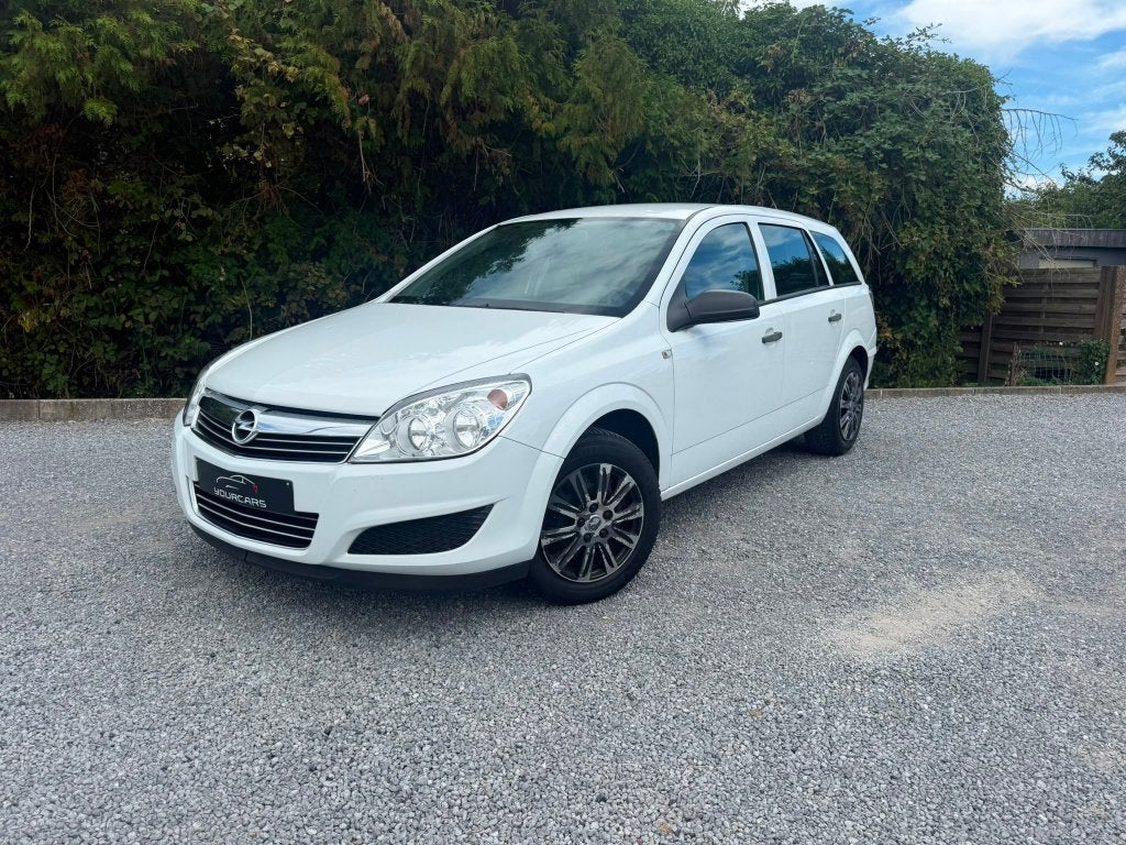 Opel Astra  Astra SW 1.8i Cosmo, 186 g/km, Achat, Entreprise, Carnet d'entretien