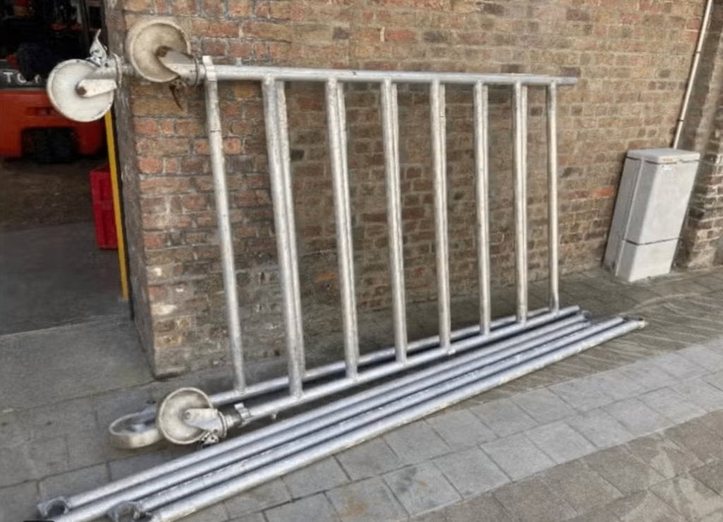 brede stelling, Doe-het-zelf en Bouw, Ophalen, Gebruikt