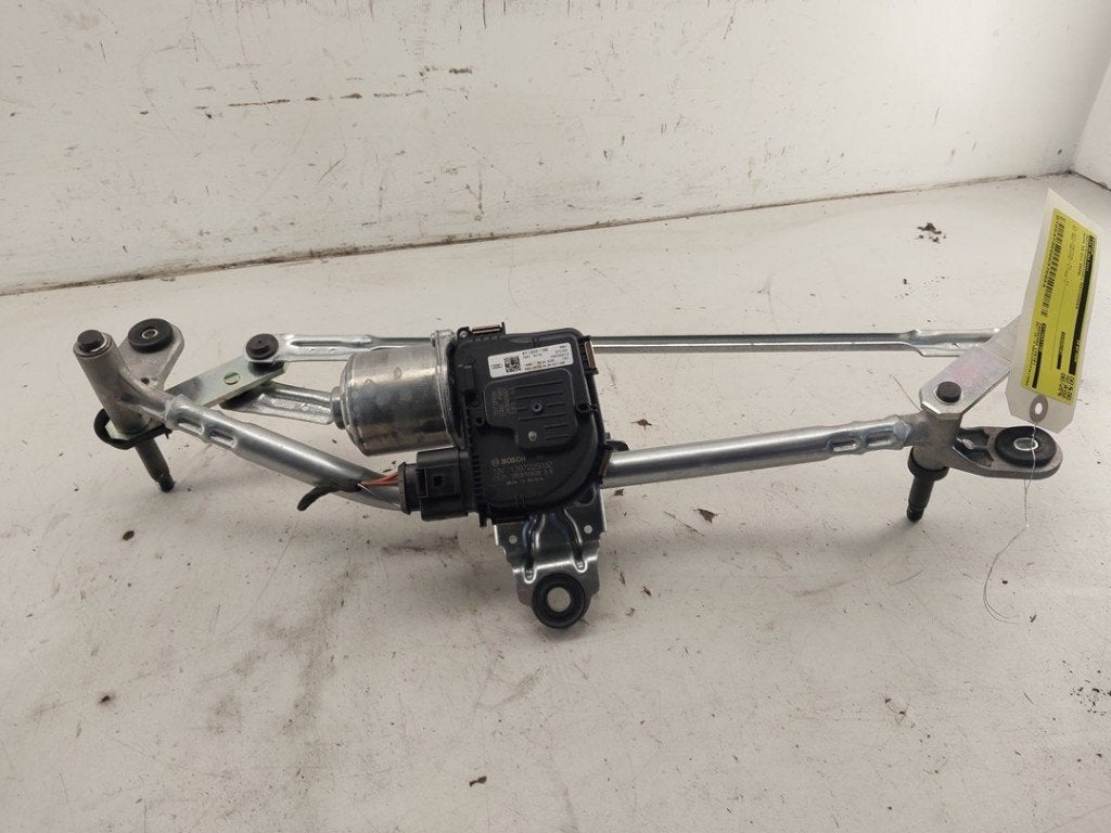 MOTEUR + TRINGLERIE ESSUIE GLACE AVANT A3 Sportback (8YA), Autos : Pièces & Accessoires, Auto-Union-Straße  1,
85057  Ingolstadt, DE