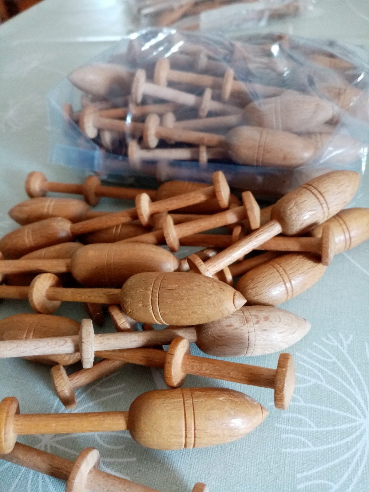 53 klosjes, Hobby en Vrije tijd, Kantklossen, Ophalen