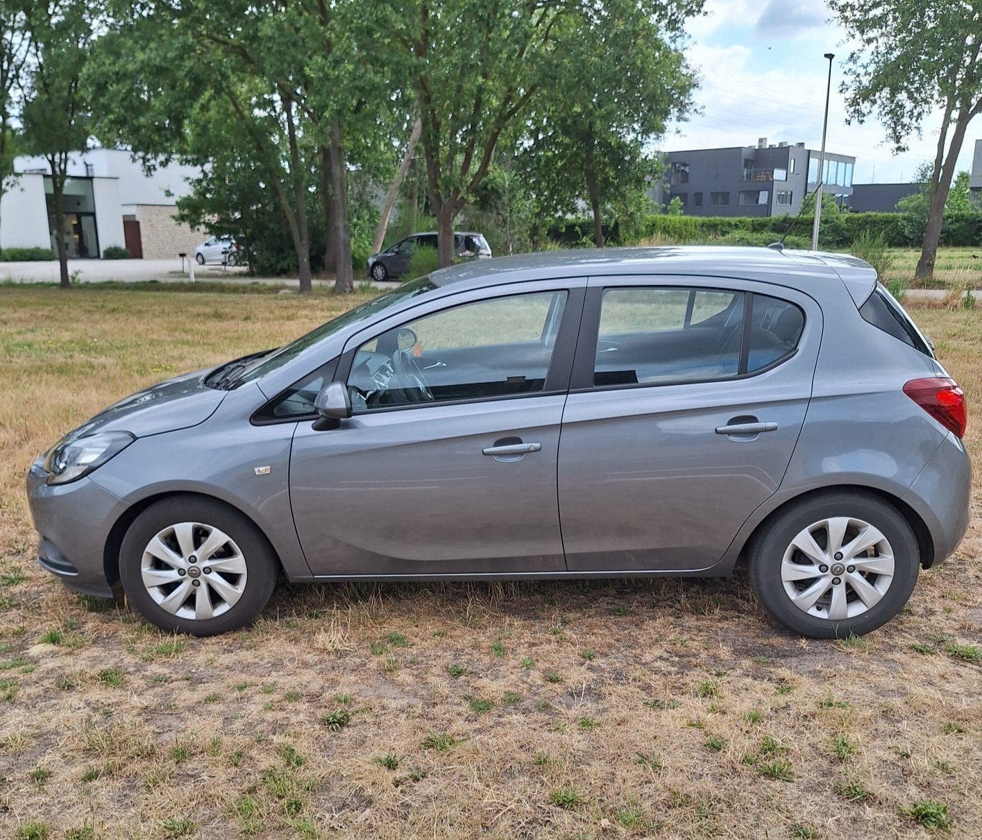 opel corsa 1.2 ( 2017 ), Autos, Capteur de lumière, Argent ou Gris, Achat, Euro 6
