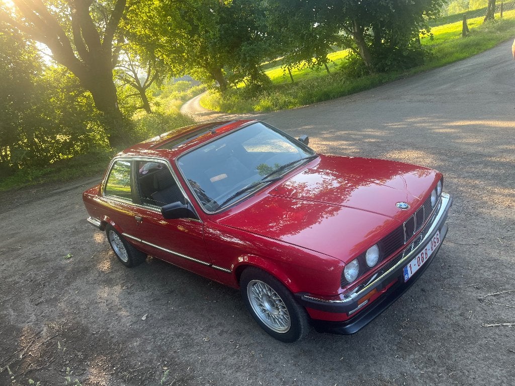 bmw e 30, Autos, Achat, Entreprise, Boîte manuelle, 3 portes