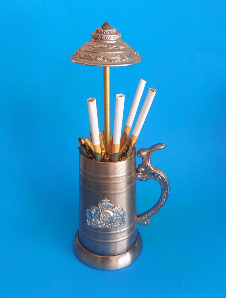 Vintage distributeur de cigarettes musical, Collections, Enlèvement ou Envoi, Utilisé, Boite à tabac ou Emballage