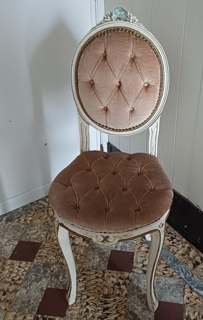 Vintage stoel in een medaillionmodel in Louis XV- stijl, Ophalen