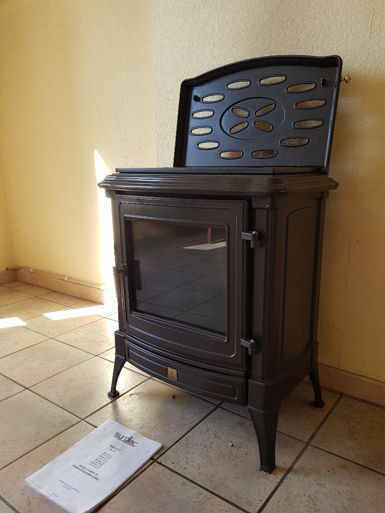 Poele à mazout en fonte 8000 w Surdiac (fonderie de Couvin), Bricolage & Construction, Chauffage & Radiateurs, 800 watts ou plus