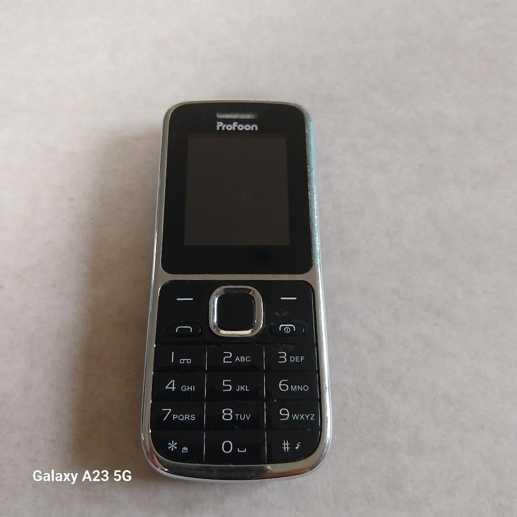GSM " classique" Profoon PM25, Télécoms, Classique ou Candybar, Enlèvement, Utilisé, Sans abonnement