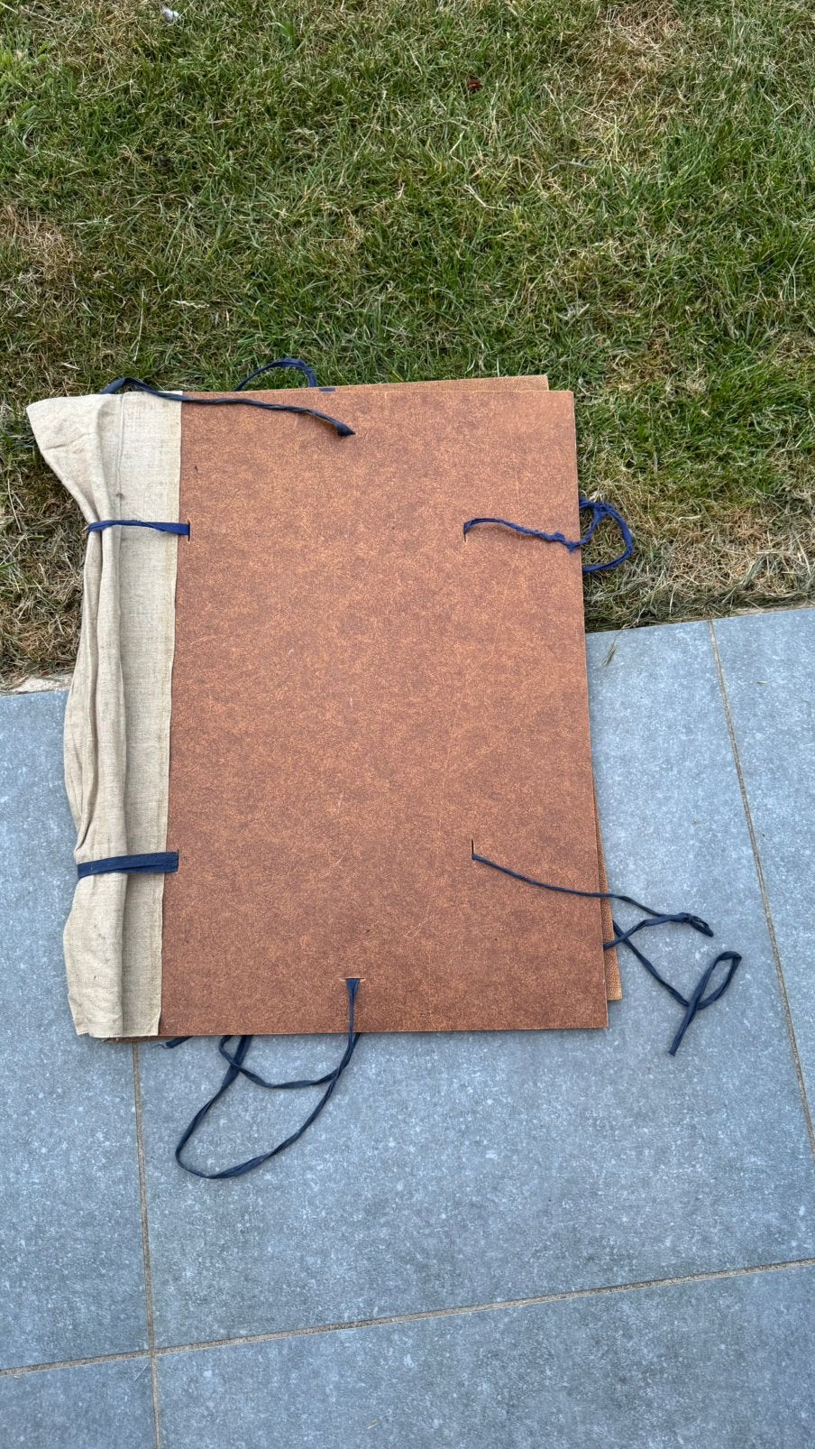 Grand carton/classeur à dessins/peintures en carton (offre?), Enlèvement, Utilisé