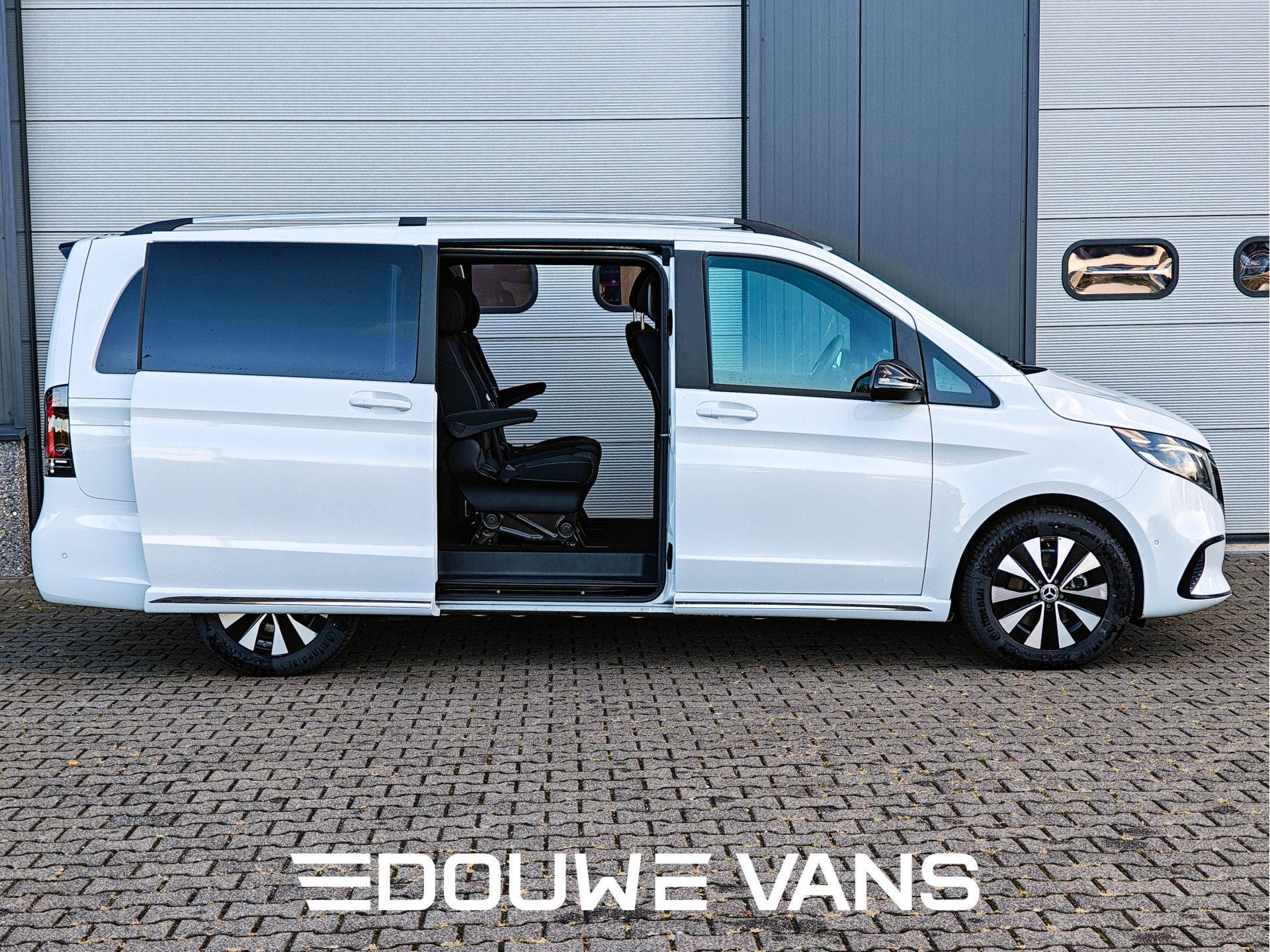 Mercedes-Benz EQV L2 300 2x Schuifdeur Facelift model 7 Pers, Autos, Achat, 100 kWh, Entreprise, Entretenue par le concessionnaire