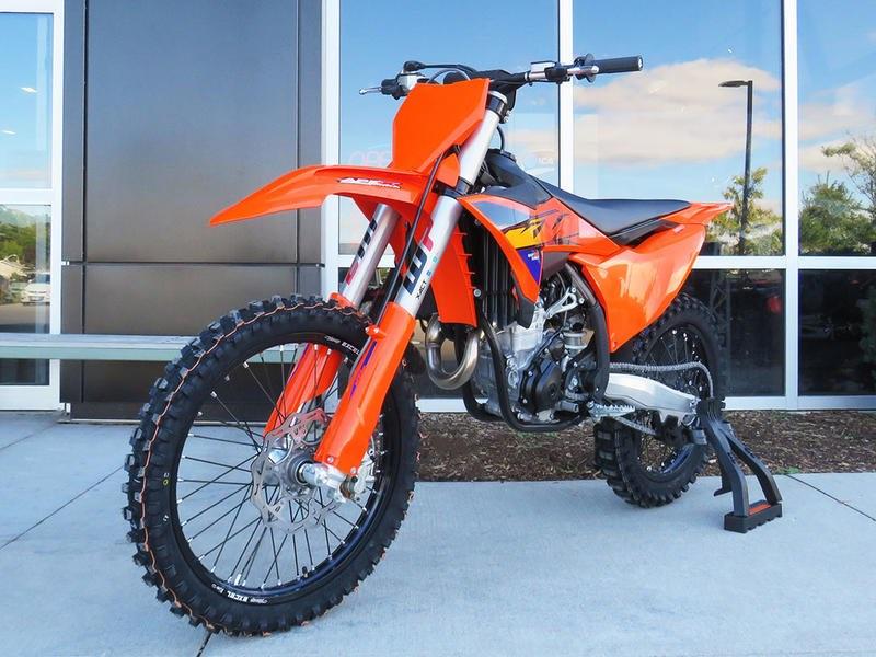 Ktm 350sxf neuve 2026, Motos, 350 cm³, Moto de cross, Neuf, Particulier