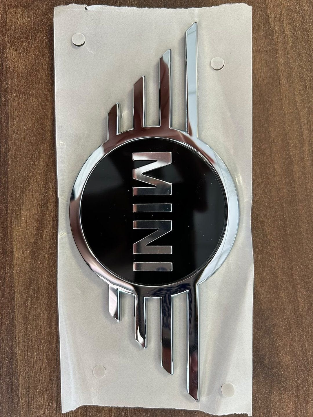 MINI logo embleem voorzijde, Auto-onderdelen, -, Nieuw, Ophalen of Verzenden, -