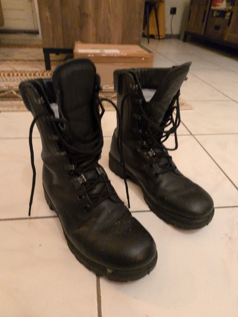 schoenen kisten, Vêtements | Hommes, Chaussures, Bottes, Enlèvement ou Envoi, Comme neuf, Noir