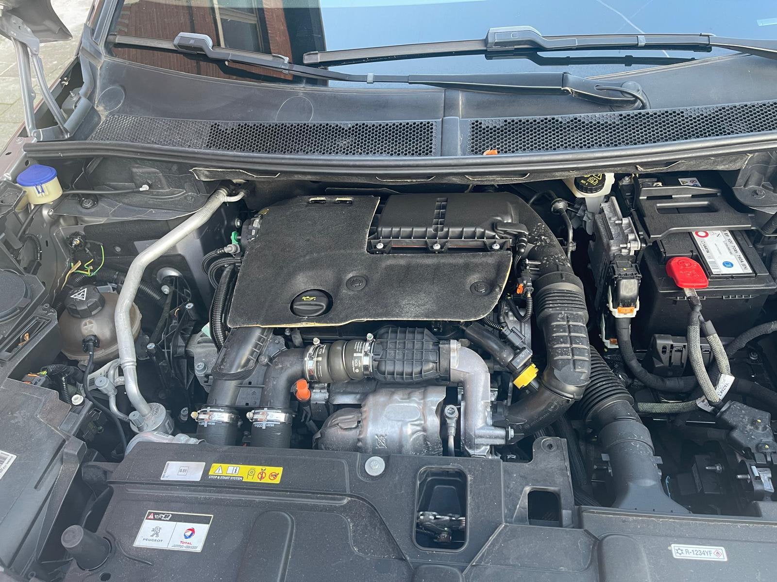 Peugeot 5008, Autos, Argent ou Gris, 7 places, Noir, 5 portes