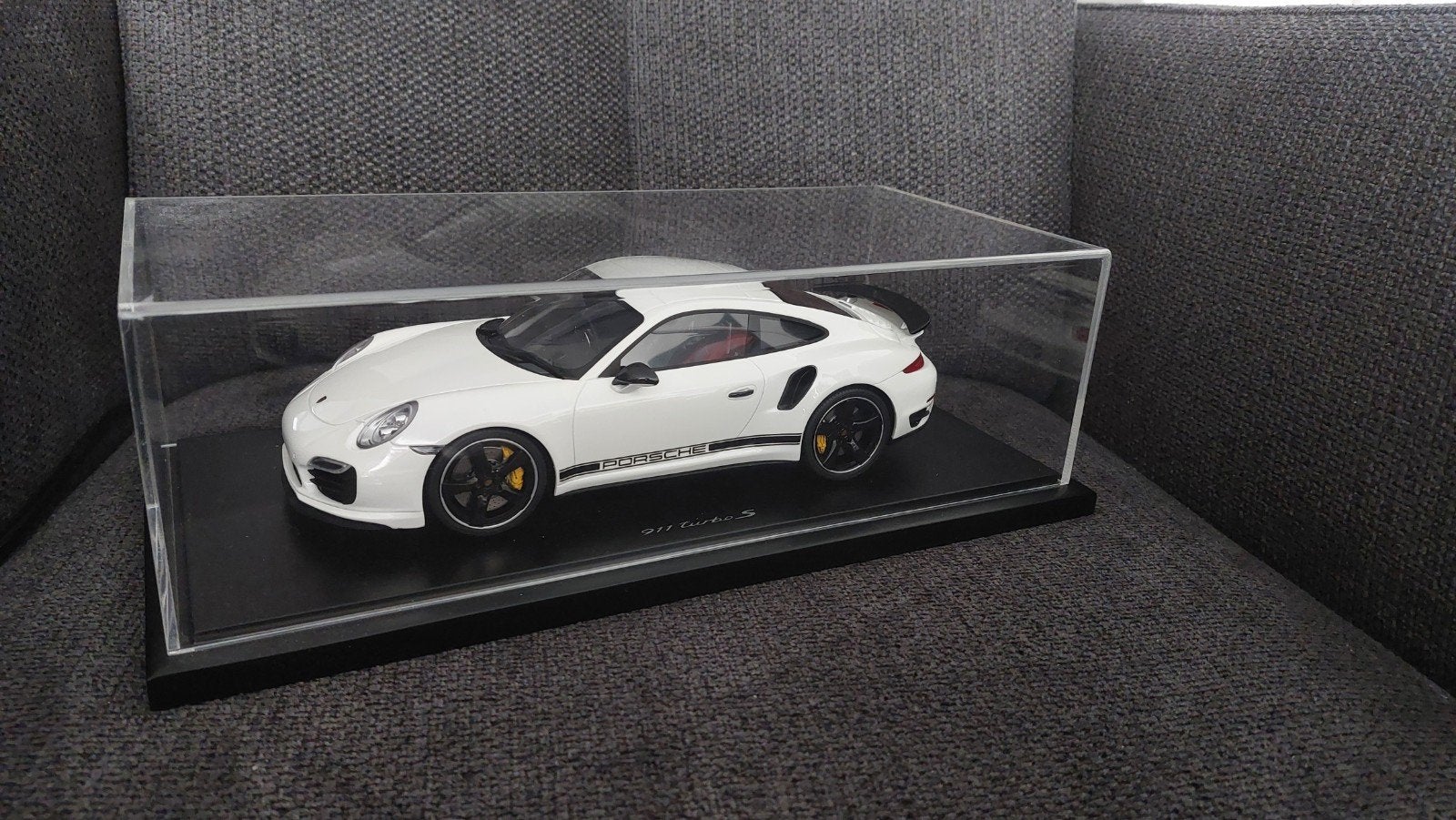 Gt Spirit 1/18 Porsche 911 991 TURBO S LUXE EXCLUSIF, Enlèvement ou Envoi, Comme neuf, Voiture, Autres marques