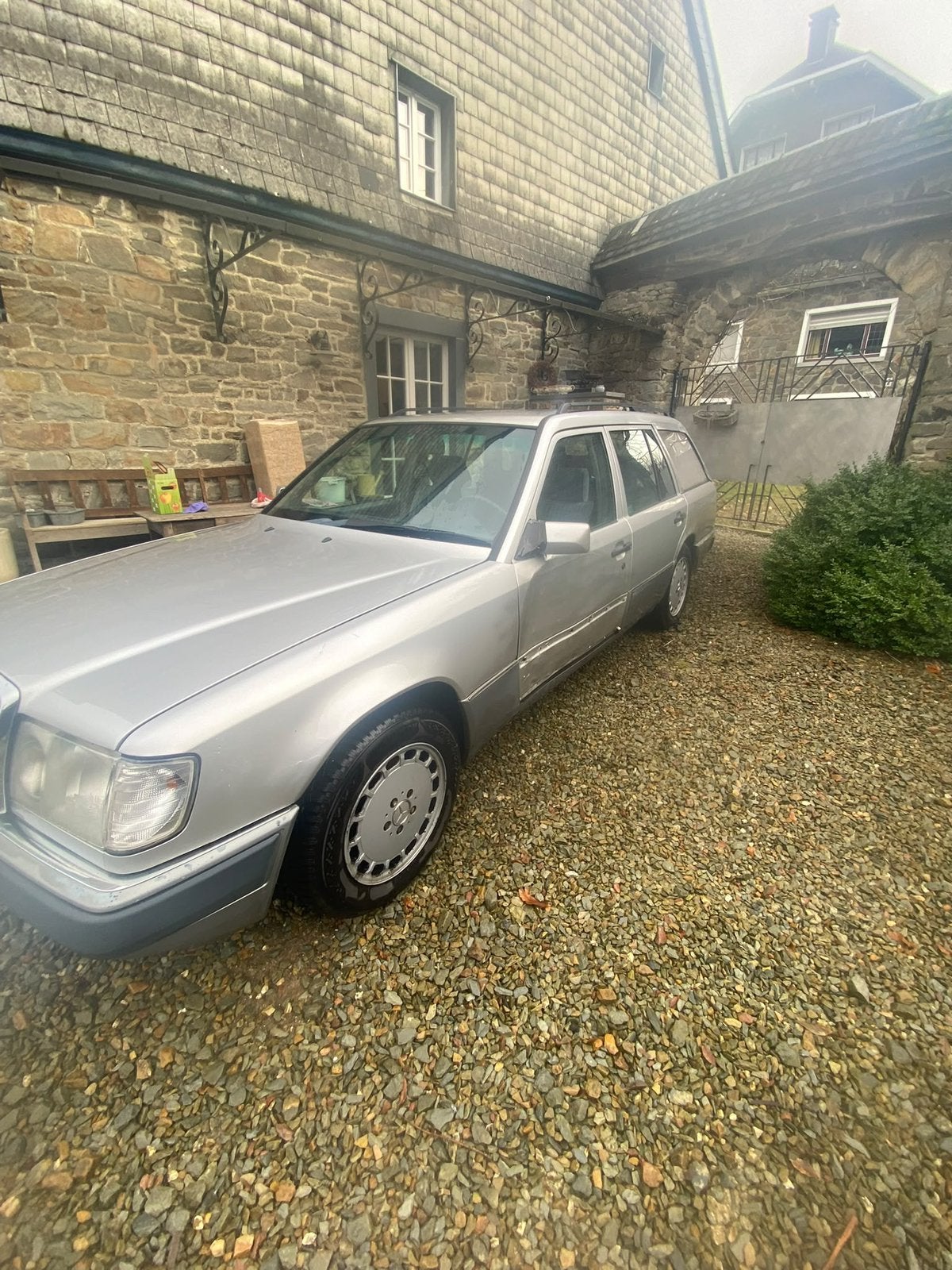 Mercedes e 230 uniquement des pièces, Particulier, Achat