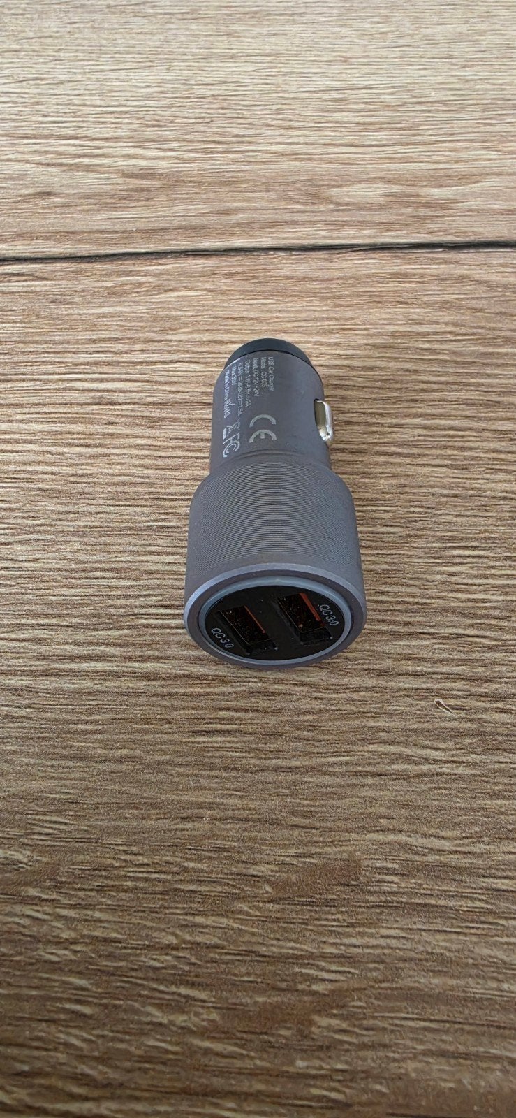 Autolader met 2 USB-A poorten + zwarte USB-A nr USB-C kabel, Telecommunicatie, Ophalen of Verzenden, Gebruikt