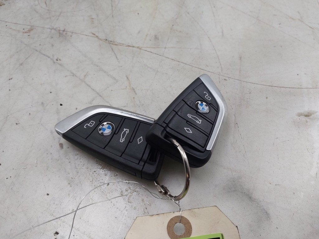 SLEUTEL BMW 1 serie (F40) (01-2019/-) (|66125A47403|), Auto-onderdelen, Gebruikt, BMW, Petuelring 130
80809  München, DE, Bayerische Motoren Werke AG