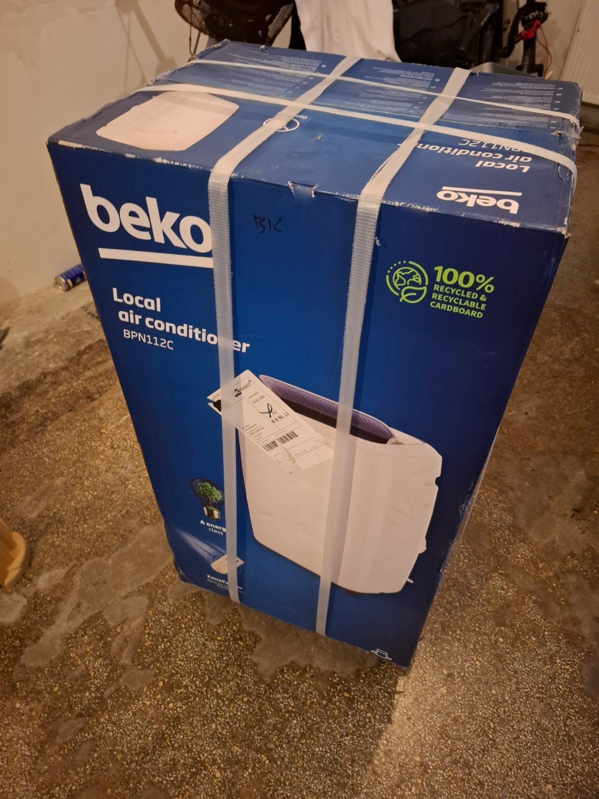Beko BPN112C airco met afstandsbediening nieuwprijs 1100€, Ophalen, Koelen en Ontvochtigen, Nieuw, 3 snelheden of meer