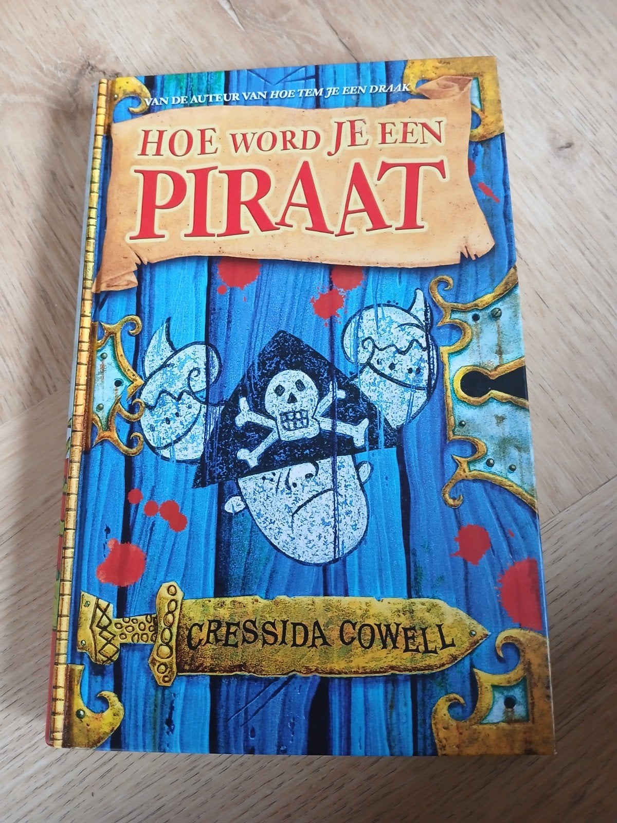 Hoe word je een piraat, Ophalen