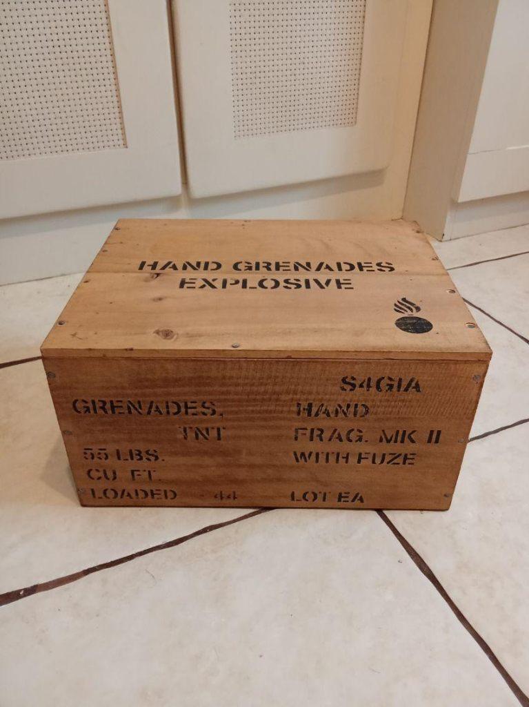 Caisse US WW2 : Grenades MKII, Collections, Enlèvement ou Envoi