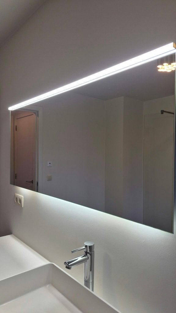 Miroir de salle de bain avec éclairage, Armoire à miroir, Moins de 25 cm, Moins de 100 cm, Comme neuf
