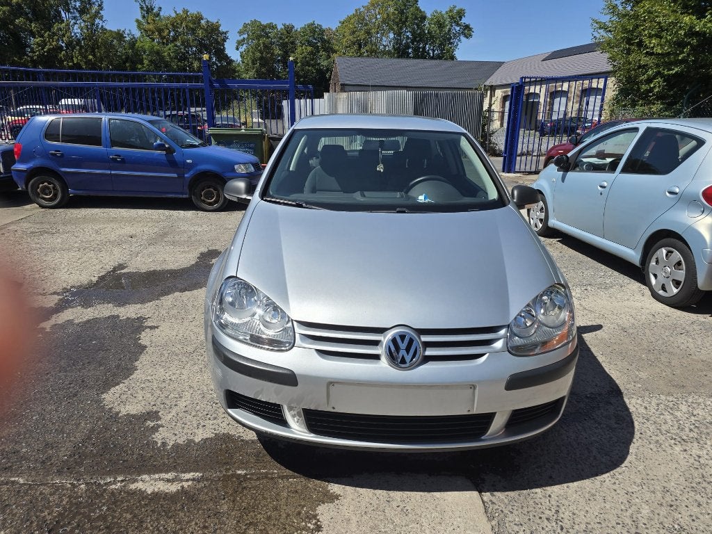 Volkswagen golf 5 1400 essence 1prop 167000km clim GARANTIE, Autos, Argent ou Gris, Achat, Entreprise, Noir