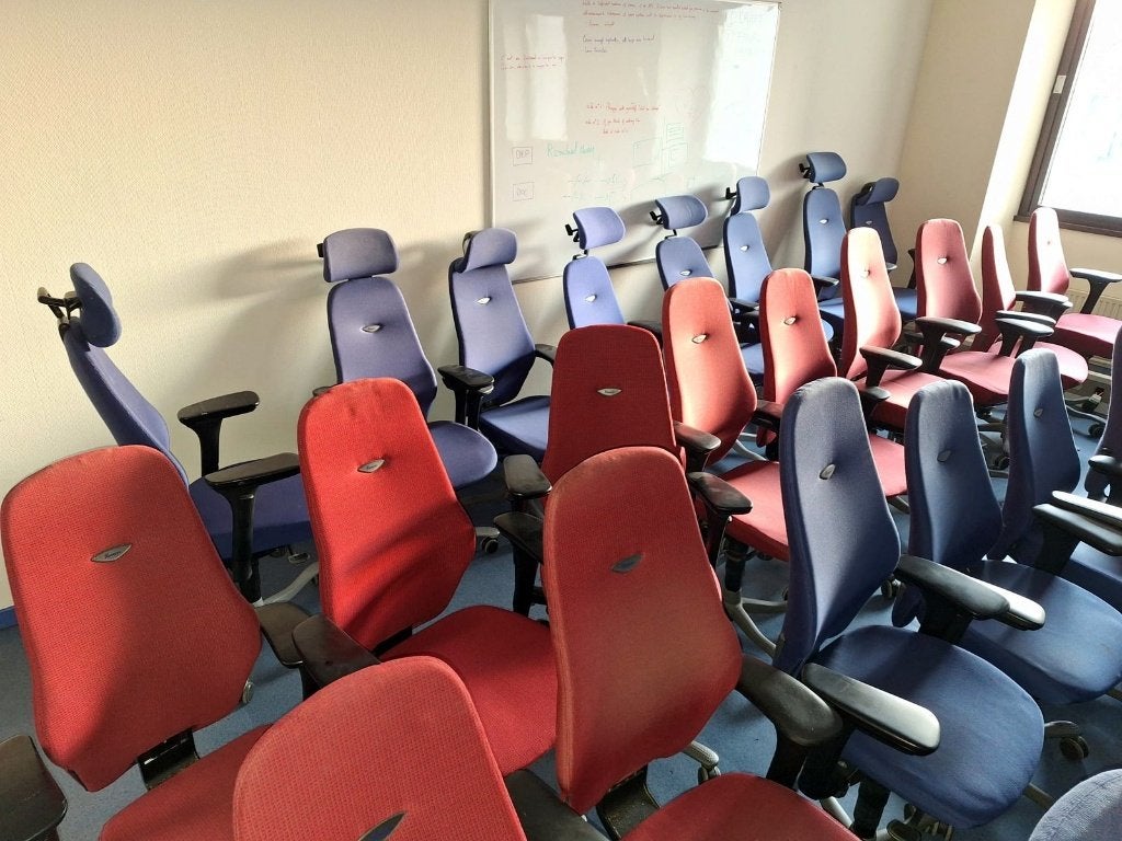 Lot  230 chaises de bureau Kinnarps - au plus offrant, Enlèvement, Ergonomique