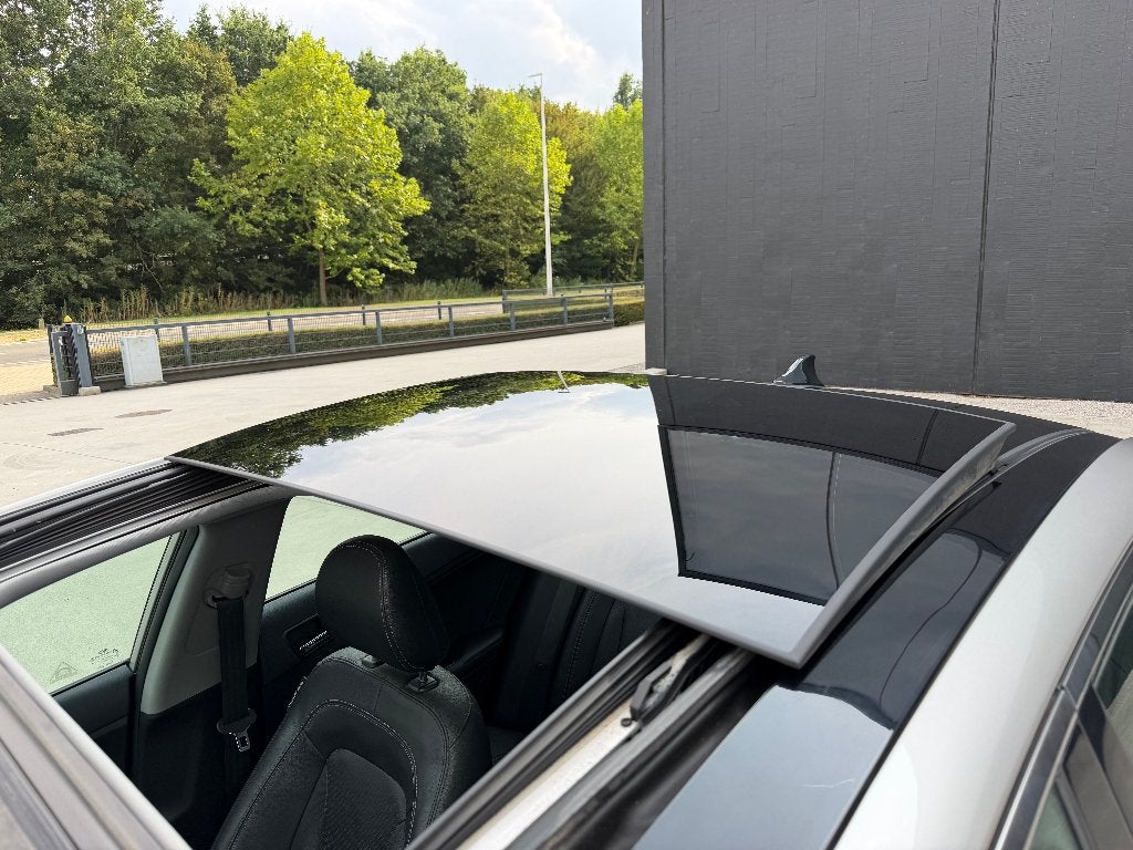 Kia Optima 1.7 CRDi Panorama Zetelkoeling Camera, Auto's, Kia, 100 kW, Zwart, 1685 cc, Optima