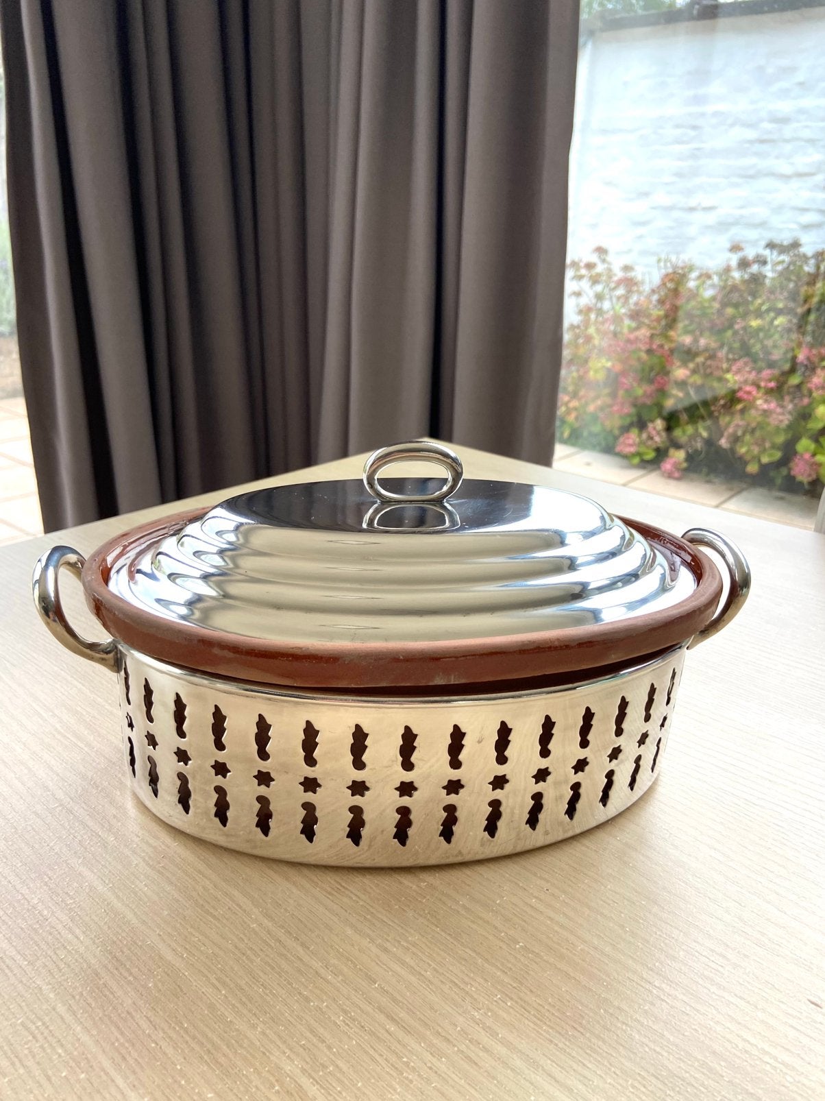 Wiskemann verzilverde en terracotta ovenschaal/, Ophalen, Zilver