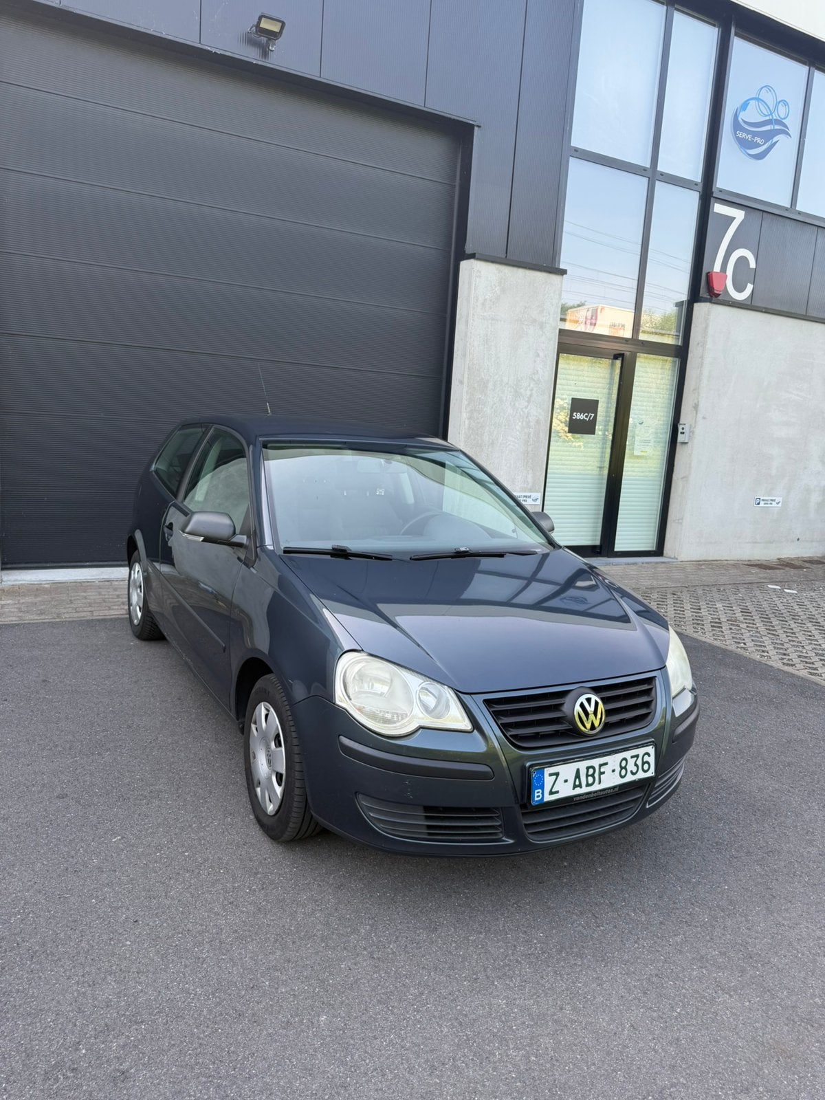 Volkswagen polo IV- 1.2 essence- 161.000 km, Autos, Achat, Boîte manuelle, Noir, Particulier