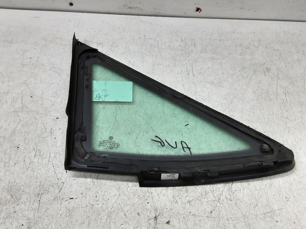 VITRE AVANT GAUCHE Volkswagen Touran (1T1 / T2) (5TA845411), Volkswagen, Mevr. I. Hauben, Utilisé, Rue de l'Espoir 34 34
4030  GRIVEGNÉE, BE