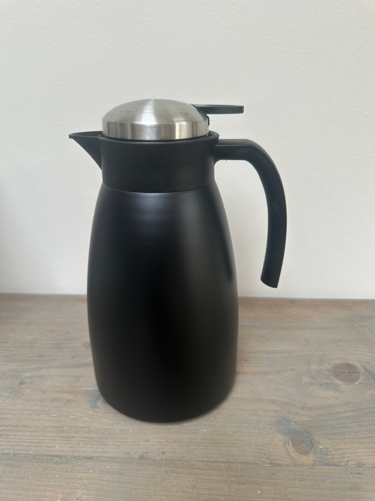 Home Creation RVS Thermoskan 1.5L Zwart - Isotherm, Huis en Inrichting, Ophalen, Nieuw