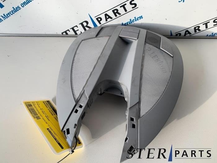 Eclairage intérieur avant d'un Mercedes E-Klasse, 3 mois de garantie, Utilisé, -, -