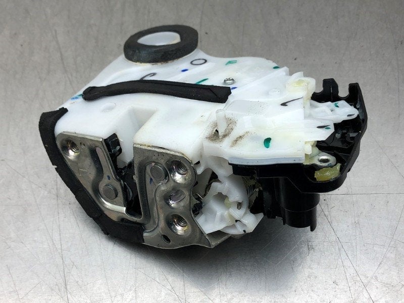 PORTIERSTANGEN LINKS ACHTER Suzuki Celerio (LF) (01-2014/-), Gebruikt, Suzuki
