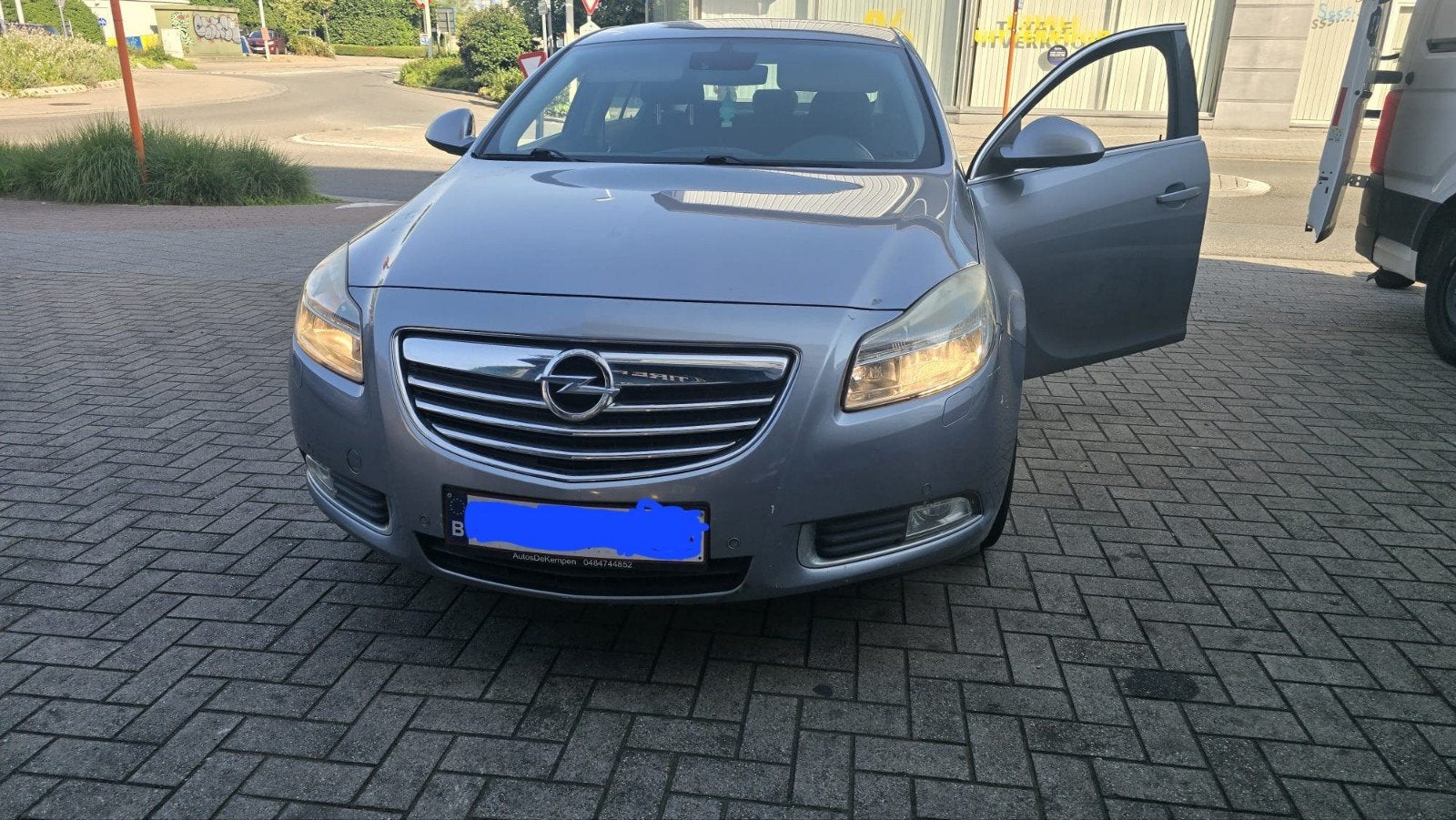 Opel Insignia 1.6 essence avec seulement 142 000 km, Autos, Opel, Euro 5, Achat, Boîte manuelle, 5 portes