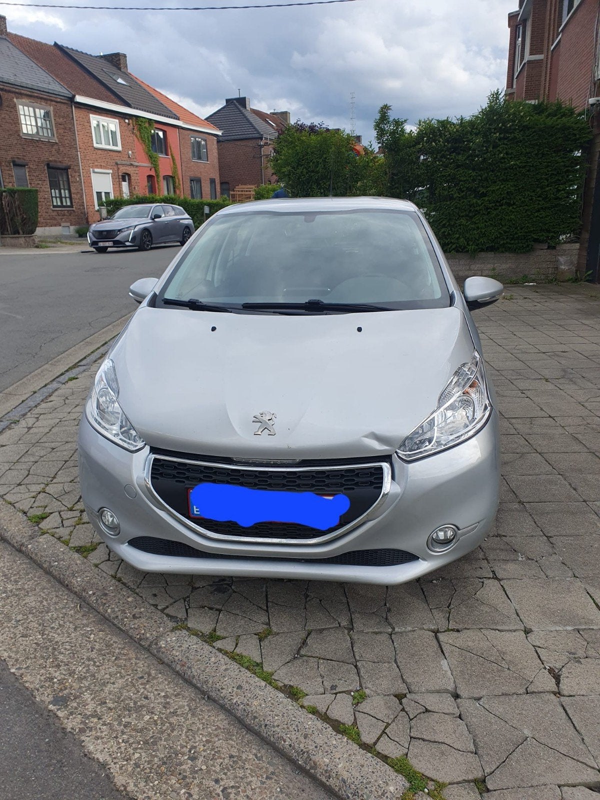 Peugeot 208 1.2 essence 2014 ,18962 km, Achat, Particulier, Essence