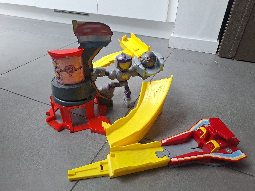 PAW PATROL Meteor circuit + 6 metalen mighty pups autootjes, Ophalen, Gebruikt, Jongen of Meisje