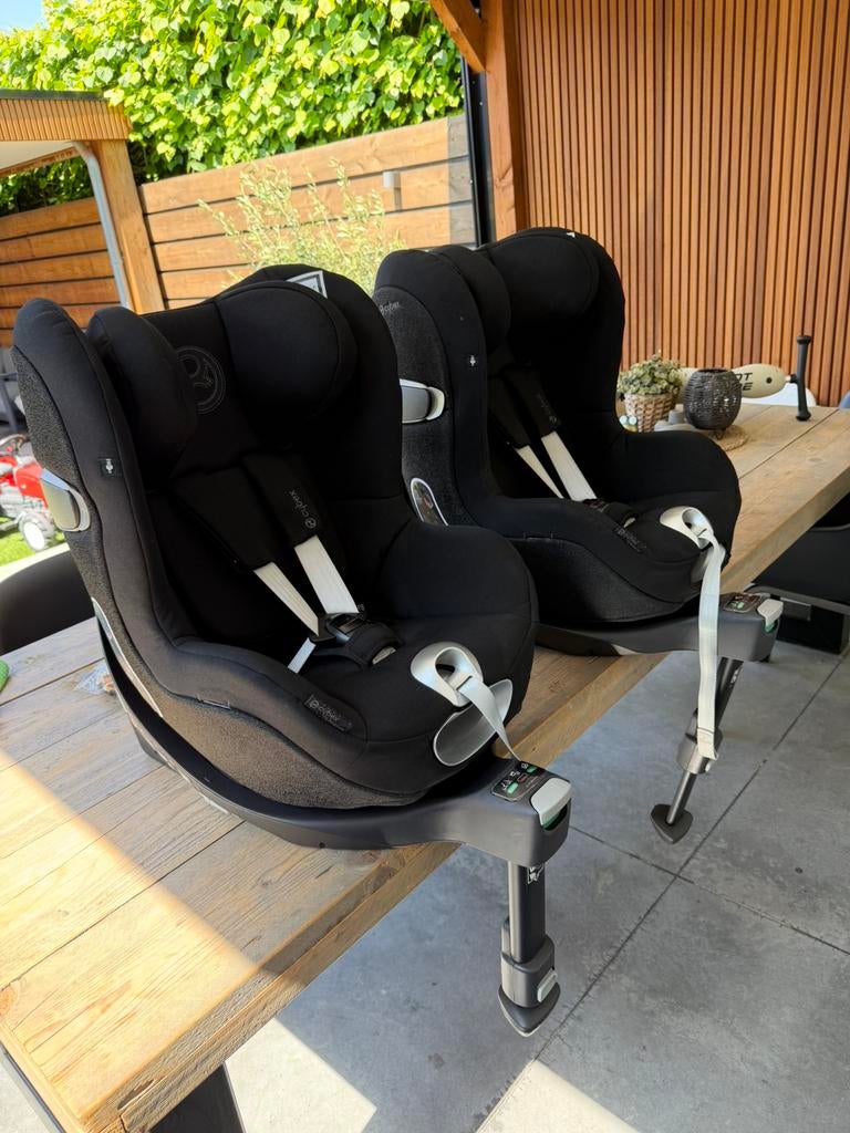 2x Cybex Sirona Z+ i-Size autostoelen, Enfants & Bébés, Autres marques, Enlèvement ou Envoi, 0 à 18 kg, Mode veille