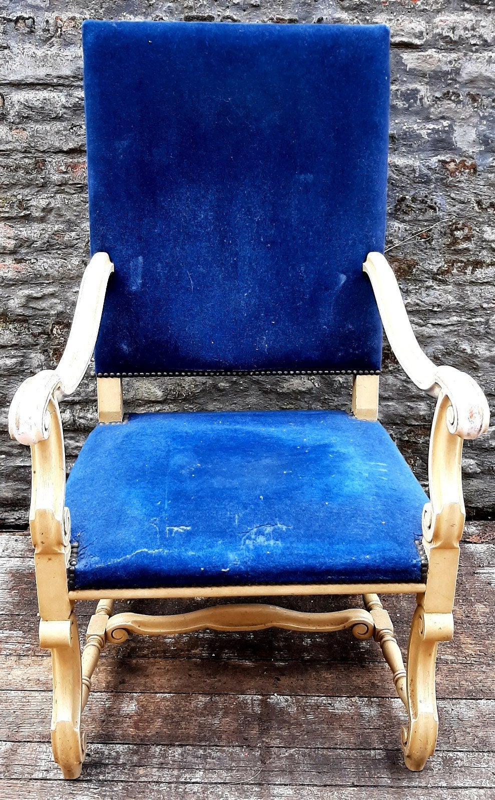 Fauteuil ancien style Louis XIV, Enlèvement, Utilisé