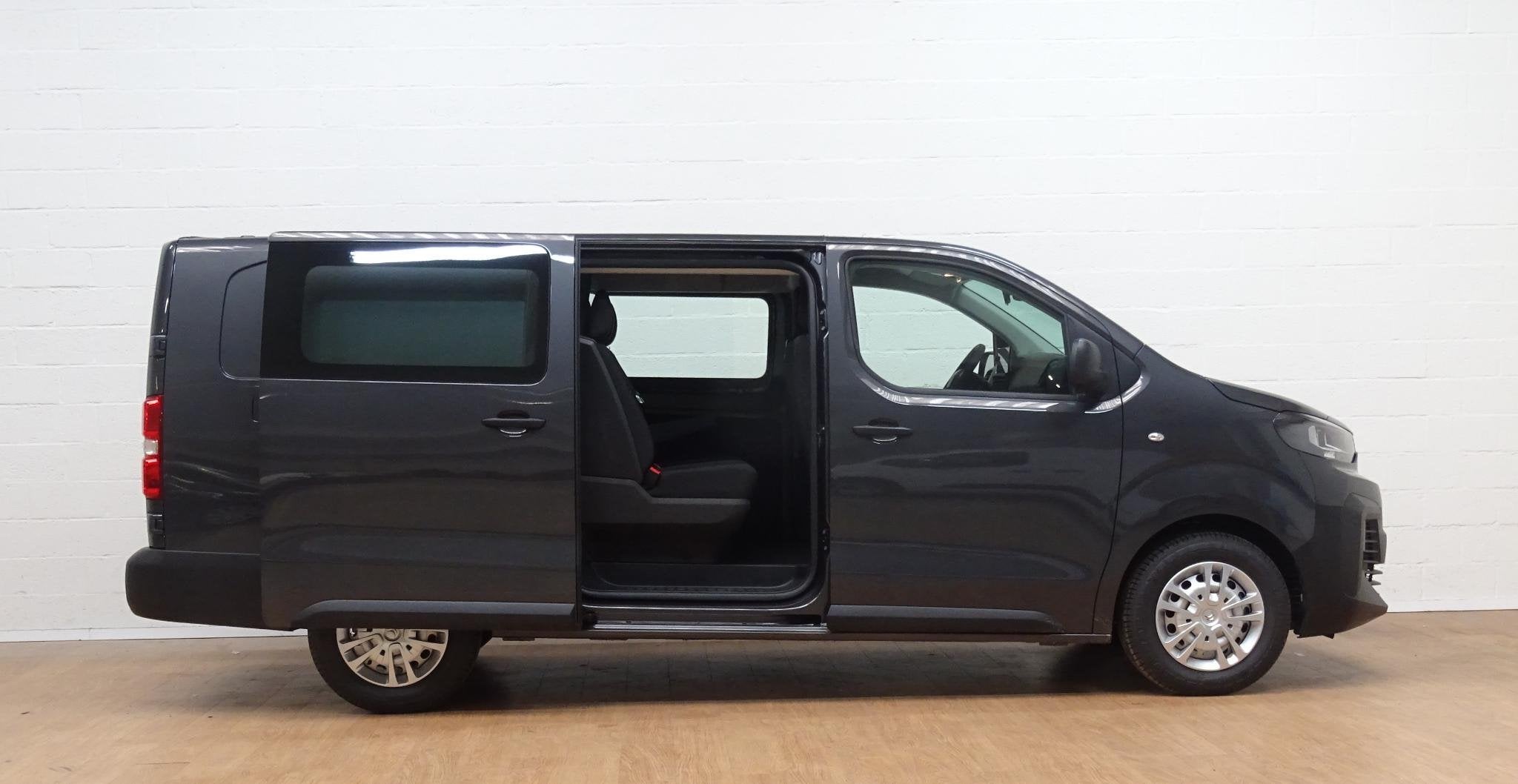 Citroën Jumpy 2.0D XL Dub.cabine 6 seats, Autos, Camionnettes & Utilitaires, 4 portes, Entreprise, Citroën, Noir