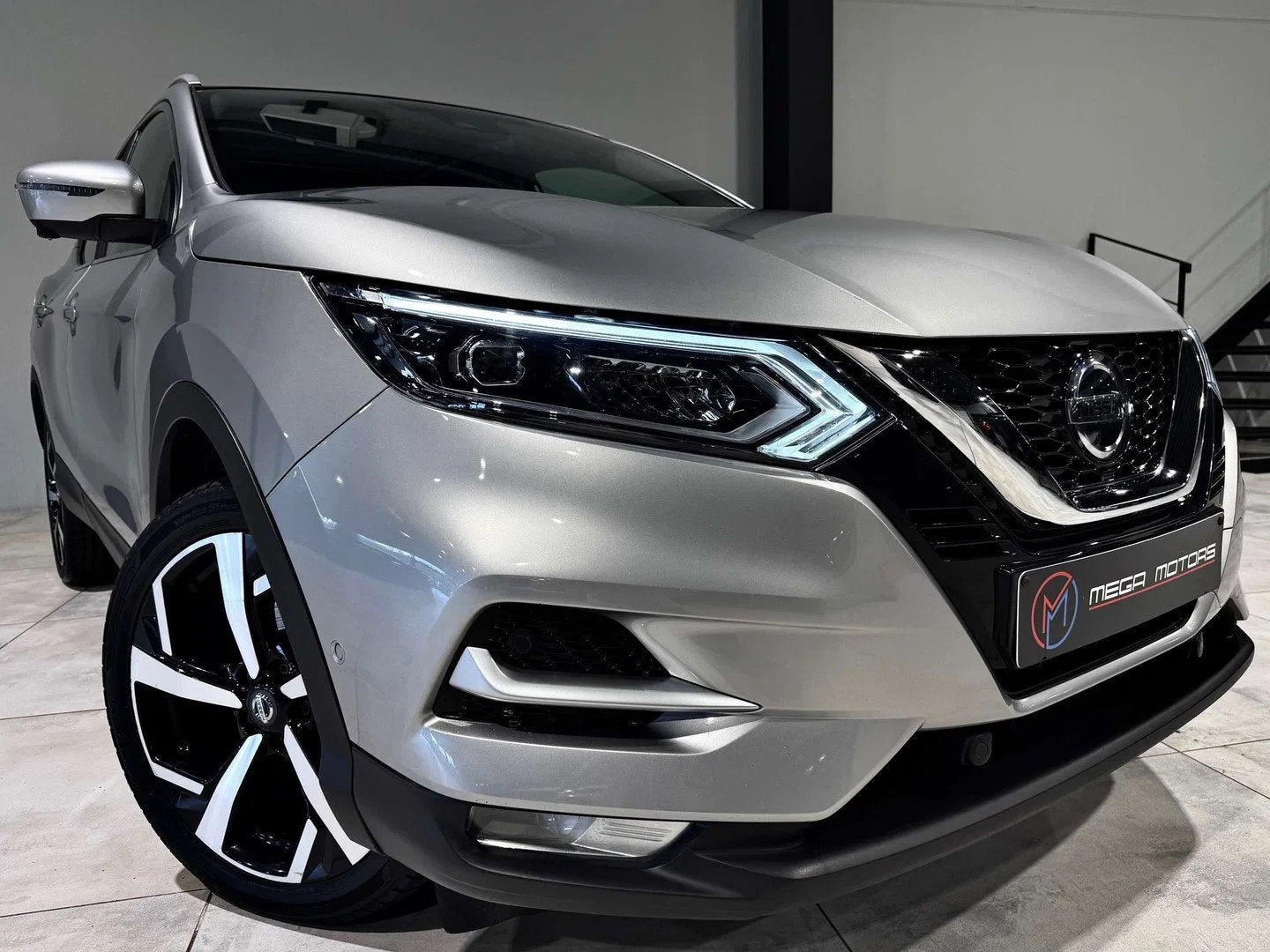 Nissan QASHQAI 1.5 dCi 116CV TEKNA+ CUIR PANO FULL LED CARPL, Autos, Argent ou Gris, Achat, Euro 6, Entreprise