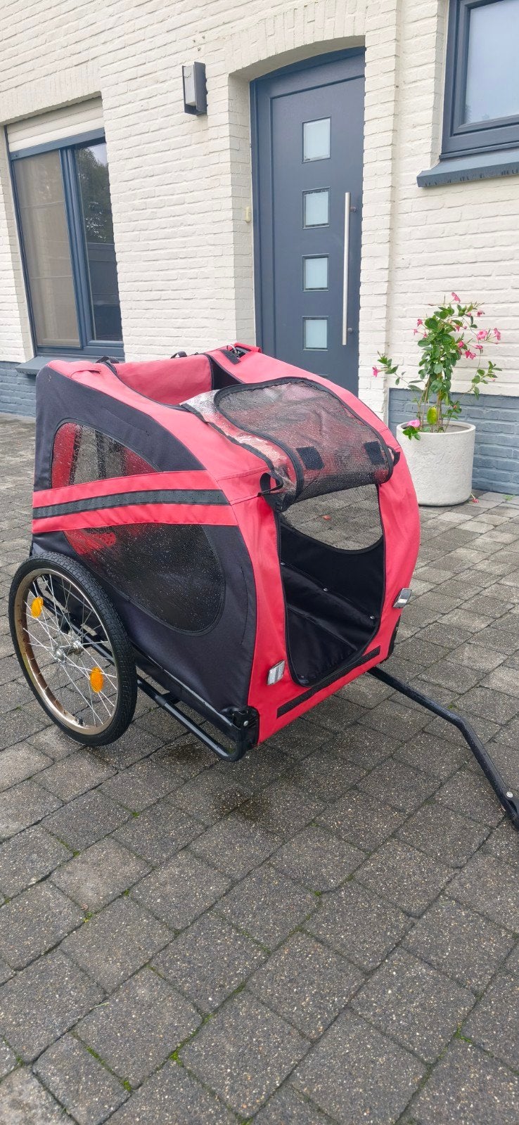 fietskar hond, Ophalen