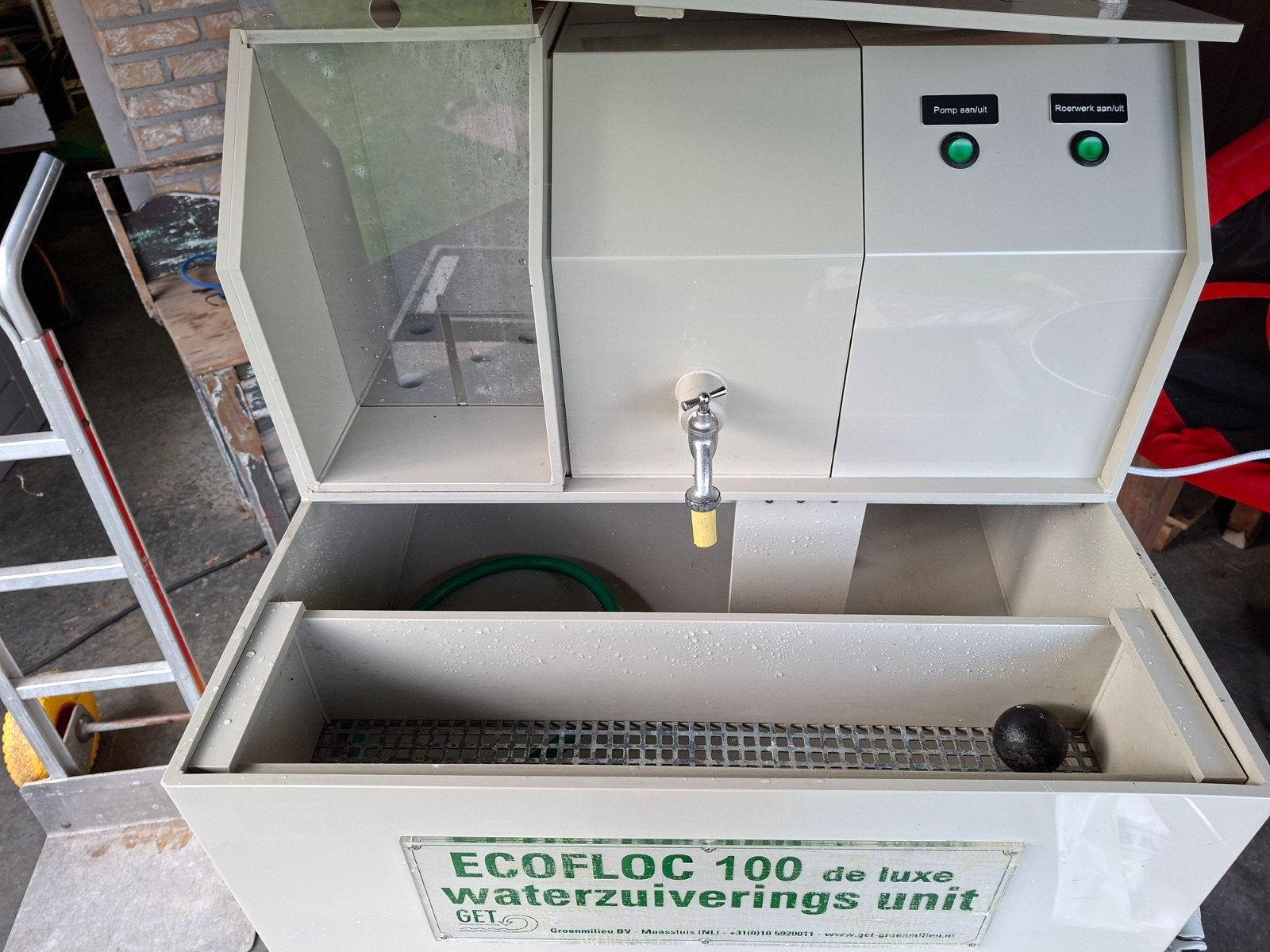 Ecofloc 100 de luxe spoelwaterreiniger waterzuivering, Ophalen