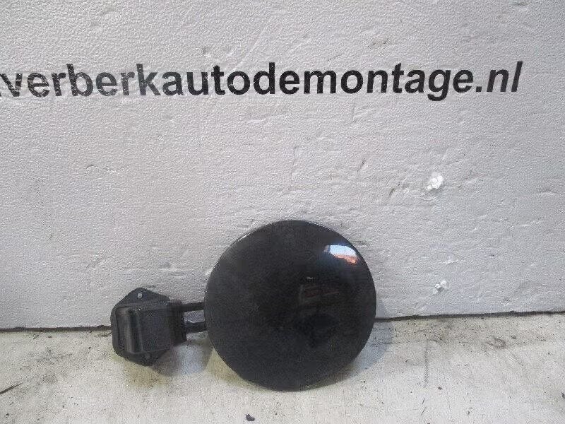 TANKKLEP Nissan 100 NX (01-1970/-), Auto-onderdelen, Gebruikt, Deur, Germany@nissan-services.eu, Ophalen of Verzenden