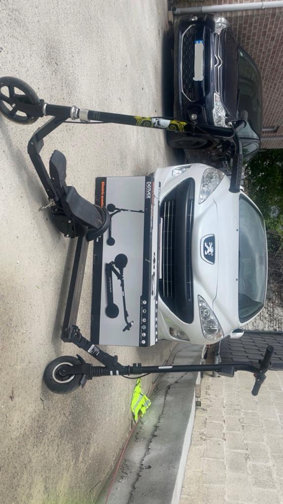 2 trottinette,1x DENVER Elec , 1x trottinette pedalier, Sports nautiques & Bateaux, Enlèvement, Comme neuf, Électrique